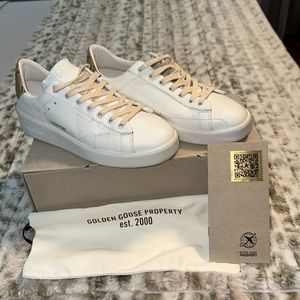 Golden Goose Pure Star Sneakers